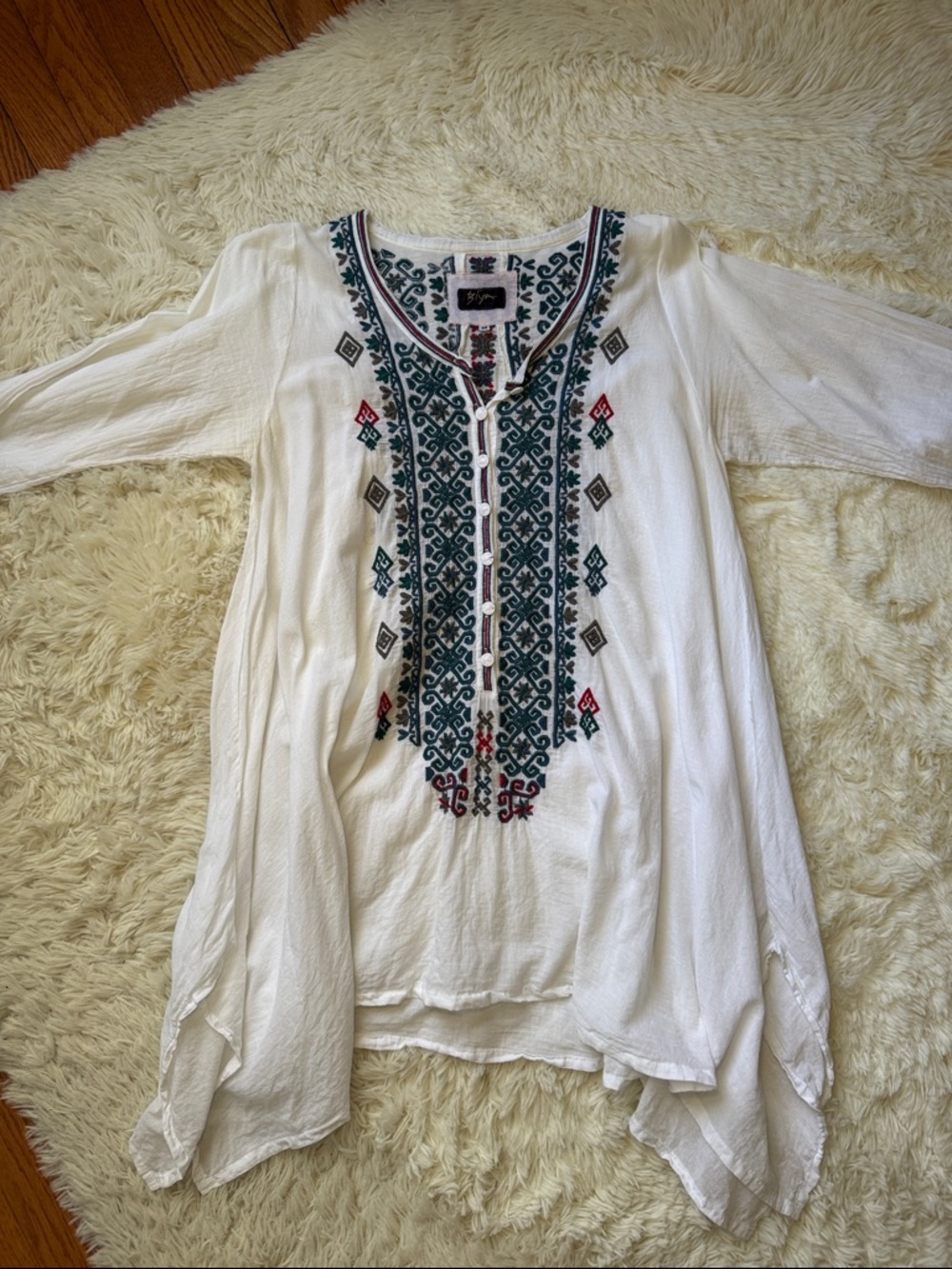 Johnny Was White Tunic with Teal & Red Embroidered Yoke